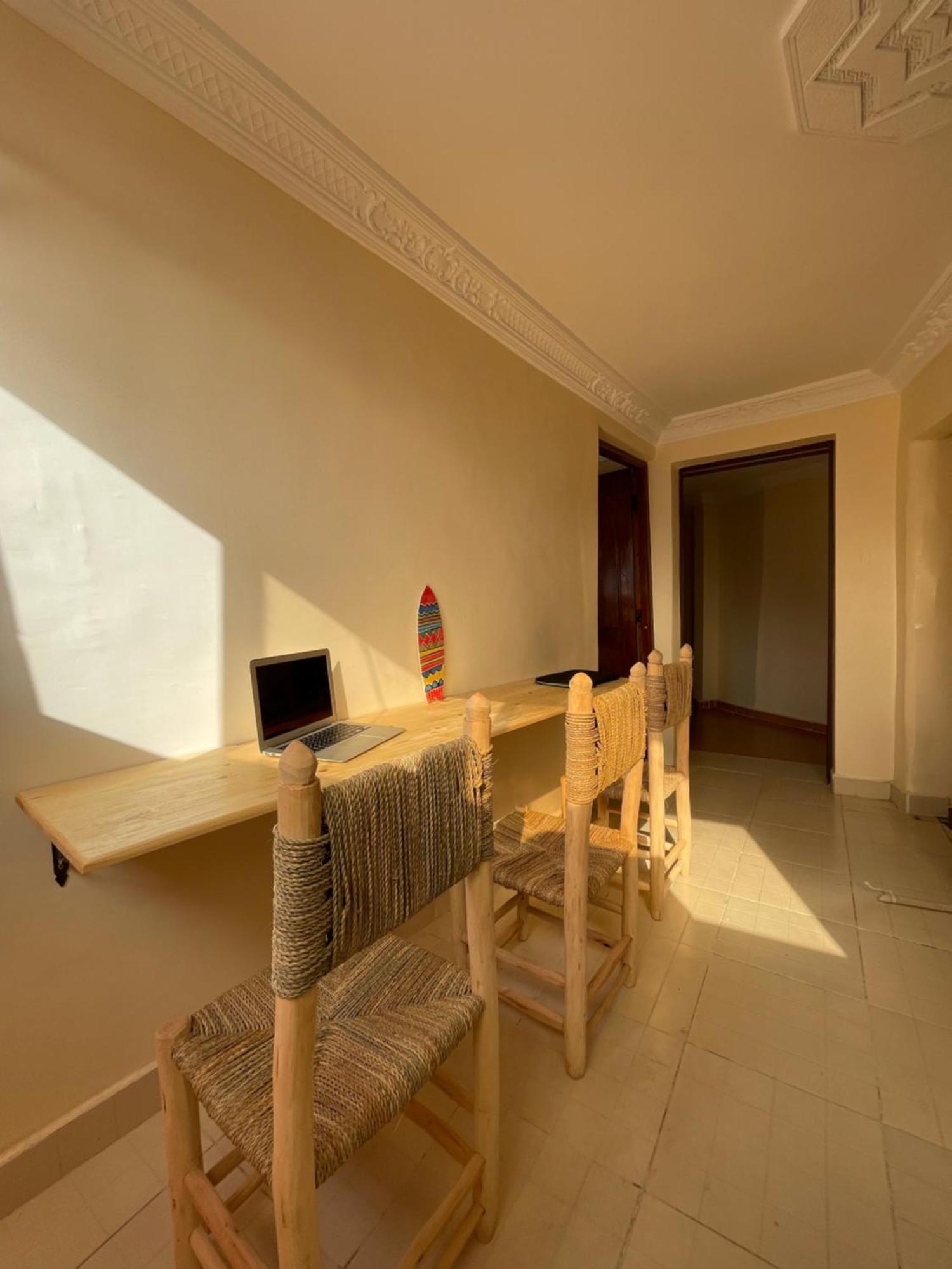 Yasurf Guesthouse Taghazout Exteriör bild